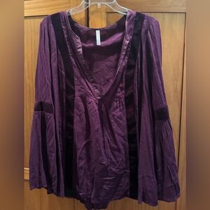 Xhilaration Flowy Plum Blouse w/ Bell Sleeves, Deep V-Neckline & Velvet Details